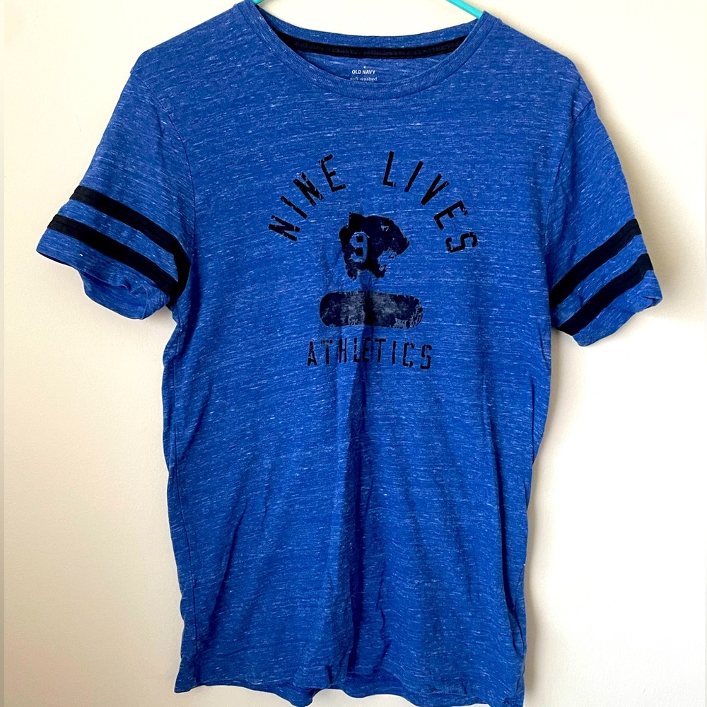 Old navy soft washed t-shirt size small color blue